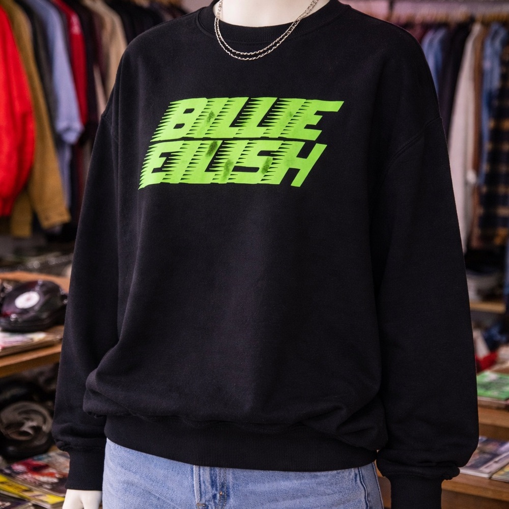 NWOT Billie Eilish Crewneck black Sz Med Neon Green Divided H&M Collab 2019/2020